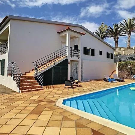 Lucia Villa